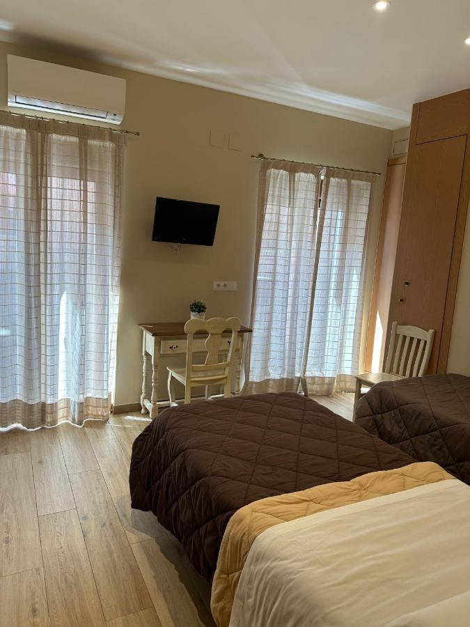 Hotel Toledo Plaza Extérieur photo